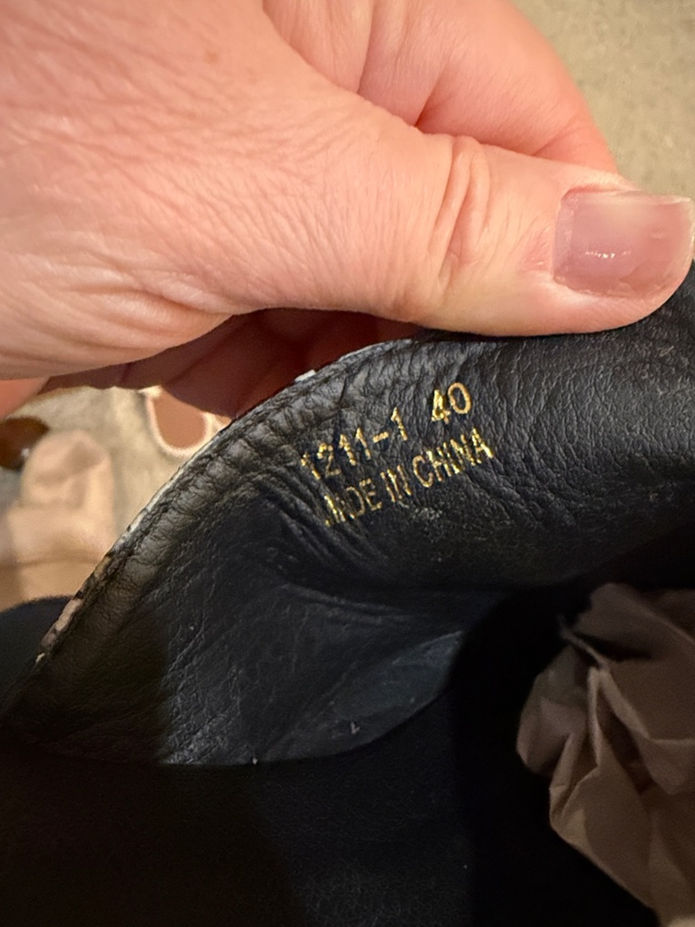 Snake-Print Pointed Mules - Picture 5 of 5